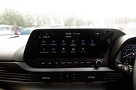 Hyundai i20 T-GDI PREMIUM MHEV 32