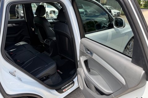 Audi SQ5 SQ5 TDI QUATTRO -£5K FACTORY EXTRAS-FULL SERVICE HISTORY-10 SERVICES-TOWBAR 30