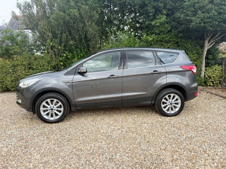 Ford Kuga 2.0 TDCi Titanium 2WD Euro 6 (s/s) 5dr 3