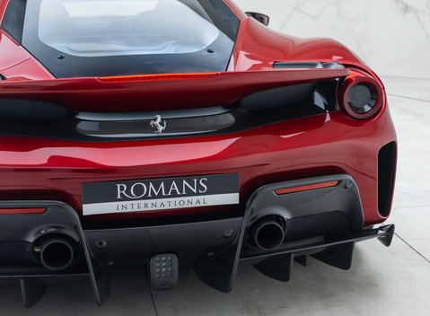 Ferrari 488 Pista 29