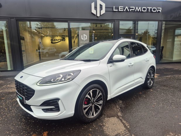 Ford Kuga ST-LINE X EDITION 6