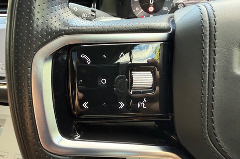 Land Rover Range Rover Evoque AUTOBIOGRAPHY MHEV - VAT Q -ONE OWNER -SLIDING PAN ROOF -PEARL SILVER 42