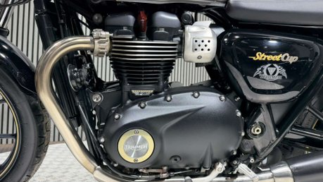 Triumph Street 900 2018 ONLY 7K LONG MOT MODERN RETRO 900CC 37