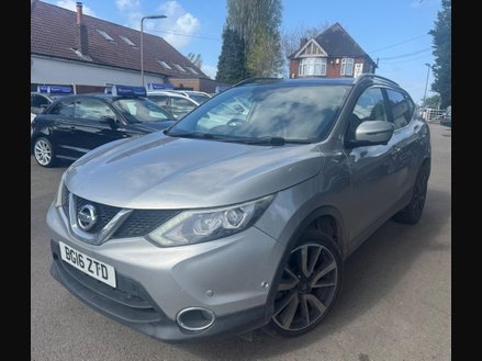 Nissan Qashqai 1.2 DIG-T Tekna XTRON 2WD Euro 6 (s/s) 5dr