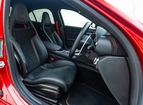 Alfa Romeo Giulia GTA 14