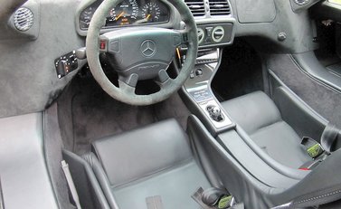 Mercedes-Benz CLK GTR 10