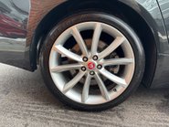Jaguar XF 3.0d V6 Premium Luxury Saloon 4dr Diesel Auto Euro 5 (s/s) (240 ps) 20