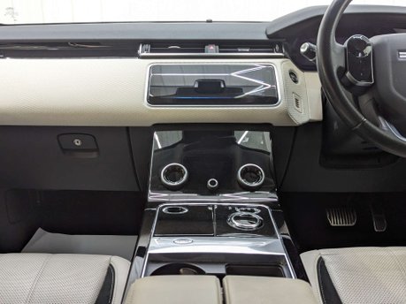 Land Rover Range Rover Velar 2.0 Range Rover Velar SE P250 Auto 4WD 5dr 70