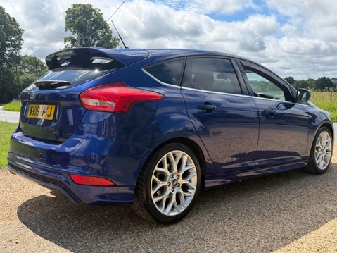 Ford Focus 1.5 TDCi Zetec S Hatchback 5dr Diesel Manual Euro 6 (s/s) (120 ps) 5