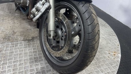 Yamaha XJ 1995 RUNNING PROJECT BIKE SPARES OR REPAIR SHAFT DRIVE 900CC TRIKE? 7