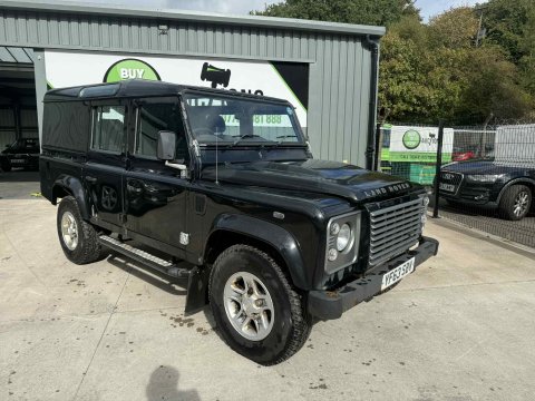 Land Rover Defender TD XS UTILITY WAGON 1