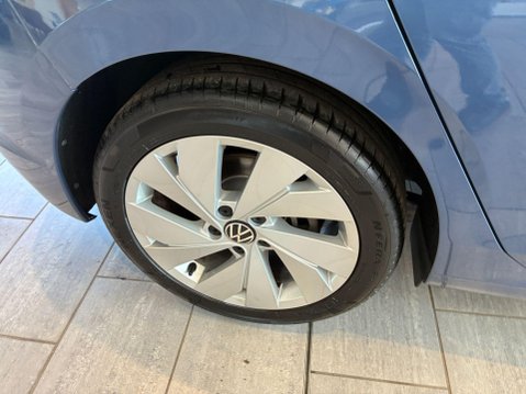 Volkswagen Golf 1.5 eTSI MHEV Style DSG Euro 6 (s/s) 5dr 20
