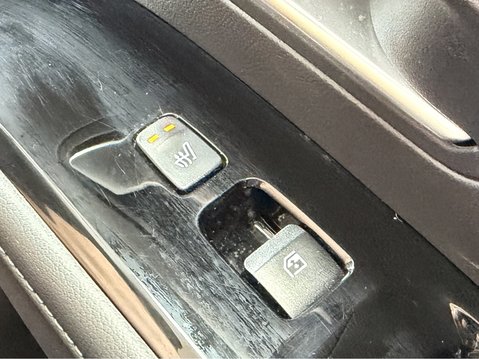 Hyundai TUCSON 1.6 TGDi Plug-in Hybrid Ultimate 5dr 4WD Auto 35