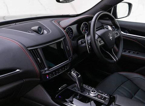 Maserati Levante V6 GRANSPORT 11