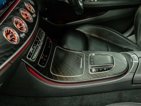 Mercedes-Benz E Class 2.0 E300de 13.5kWh AMG Line Saloon 4dr Diesel Plug-in Hybrid G-Tronic+ Euro 63