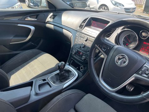 Vauxhall Insignia 2.0 Insignia SRi CDTi ecoFLEX S/S 5dr 40
