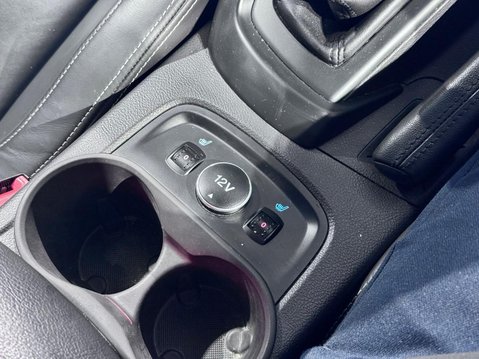 Ford Focus 2.0T EcoBoost ST-3 Euro 5 (s/s) 5dr 18