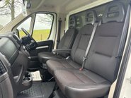 Peugeot Boxer 165ps BlueHDi 335 Drop & Go Low Floor Traffic Management - Toolbox 3