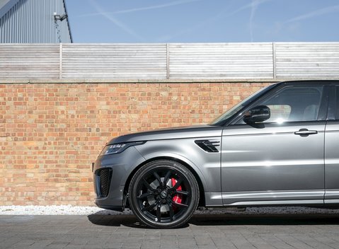 Land Rover Range Rover Sport 5.0 SVR 26