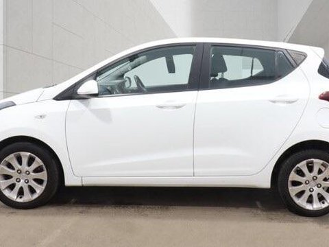 Hyundai i10 1.0 SE Euro 6 5dr 5