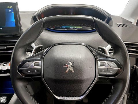 Peugeot 3008 1.6 13.2kWh Allure SUV 5dr Petrol Plug-in Hybrid e-EAT Euro 6 (s/s) (225 ps 13