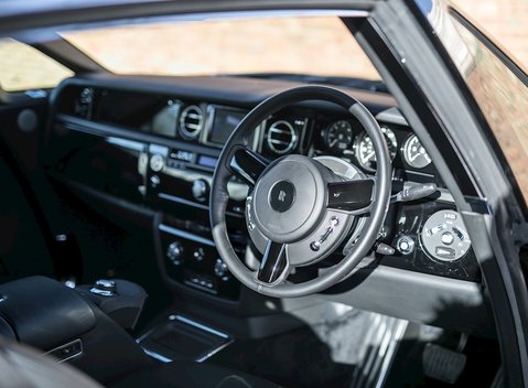 Rolls-Royce Phantom Coupe 19