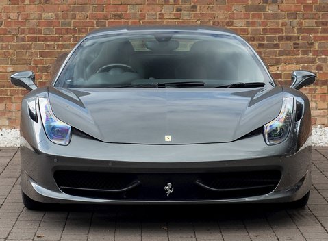 Ferrari 458 Italia 4