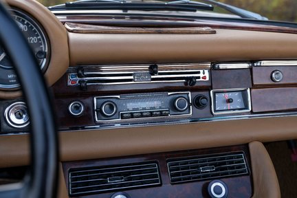 Mercedes-Benz SE 280SE 3.5 31