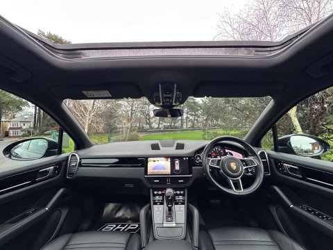 Porsche Cayenne 3.0T V6 TiptronicS 4WD Euro 6 (s/s) 5dr 3