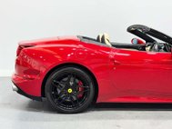 Ferrari California 3.8 V8 T Convertible 2dr Petrol F1 DCT Euro 6 (s/s) (560 ps) 28