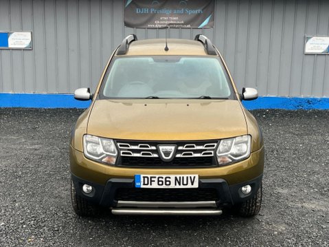 Dacia Duster 1.2 TCe Prestige Euro 6 (s/s) 5dr 8