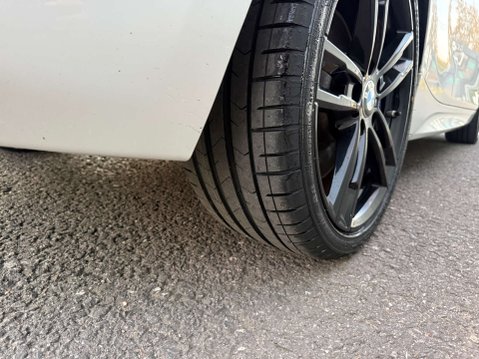 BMW 1 Series 1.5 118i M Sport Shadow Edition Auto 5dr 43