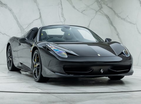 Ferrari 458 SPIDER 12