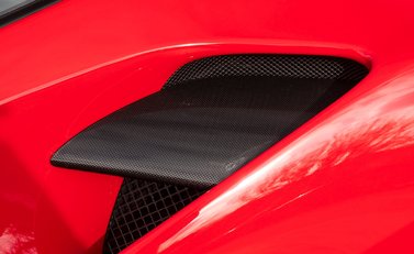 Ferrari 488 GTB 29
