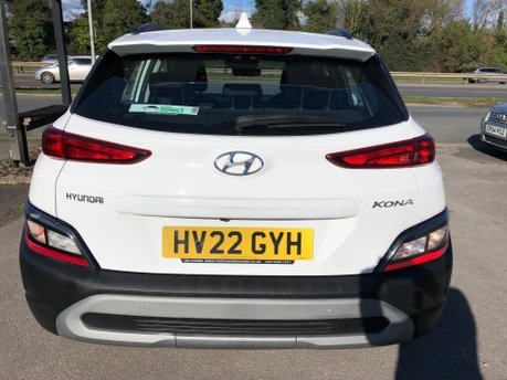 Hyundai KONA T-GDI SE CONNECT MHEV 53,000m, 1 owner Euro 6 ULEZ compliant 8