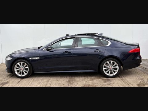 Jaguar XF 2.0 XF R-Sport D AWD Auto 4WD 4dr 43