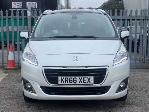 Peugeot 5008 1.6 5008 Allure Blue HDi S/S 5dr 7