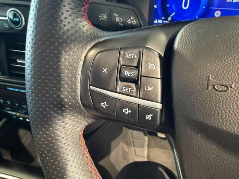 Ford Kuga 2.0 EcoBlue MHEV ST-Line SUV 5dr Diesel Manual Euro 6 (s/s) (150 ps) 22