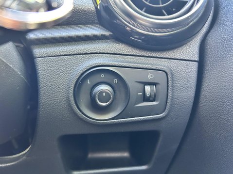 MG MG3 EXCLUSIVE VTI-TECH 22