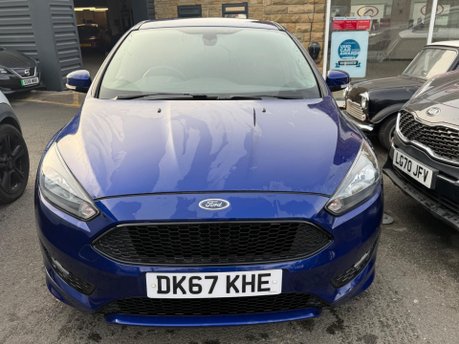 Ford Focus ST-LINE X 4