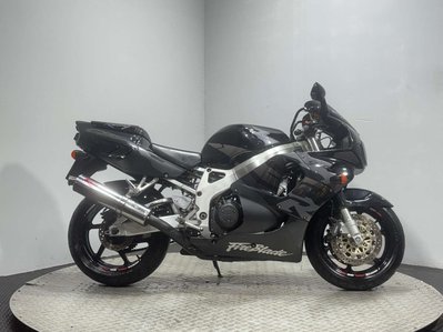 Honda CBR CBR918 1997 ONLY 21K RUNNING SPORTS PROJECT BIKE CLASSIC