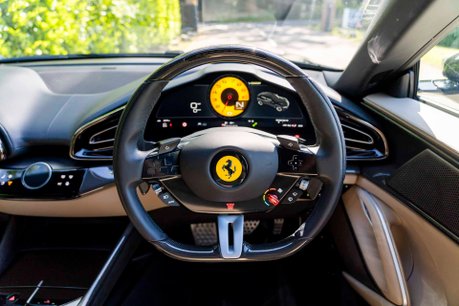 Ferrari Purosangue HUGE SPEC. WARRANTY. HISTORIC PAINT. CARBON INT/EXT PACK. PANO ROOF. 8