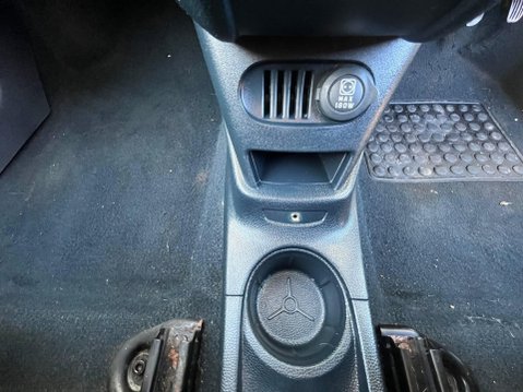 Ford Ka 1.2 Style Euro 4 3dr 14