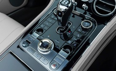 Bentley Continental GT V8 Convertible 23