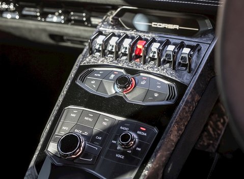 Lamborghini Huracan Performante 17