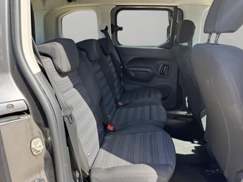 Vauxhall Combo Life 1.5 Turbo D BlueInjection Energy Auto Euro 6 (s/s) 5dr 22