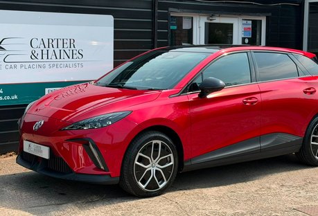 MG MG4 77kWh Trophy Extended Range Hatchback 5dr Electric Auto (245 ps)