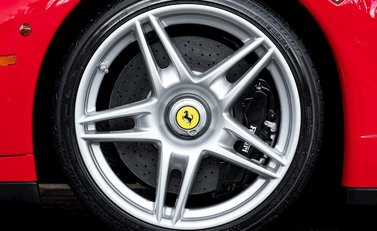 Ferrari Enzo 12
