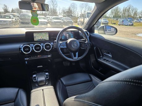 Mercedes-Benz A Class 1.5 A180d SE Hatchback 5dr Diesel 7G-DCT Euro 6 (s/s) (116 ps) 21