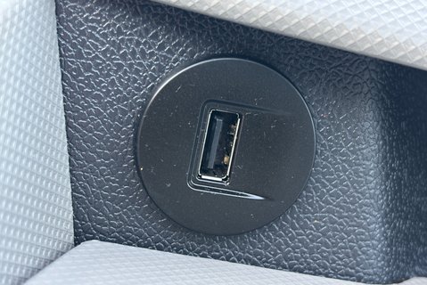 Vauxhall Movano F3500 L3 H1 125 ps Cdti Crew Cab Dropside with Tail Lift - Air Con 25